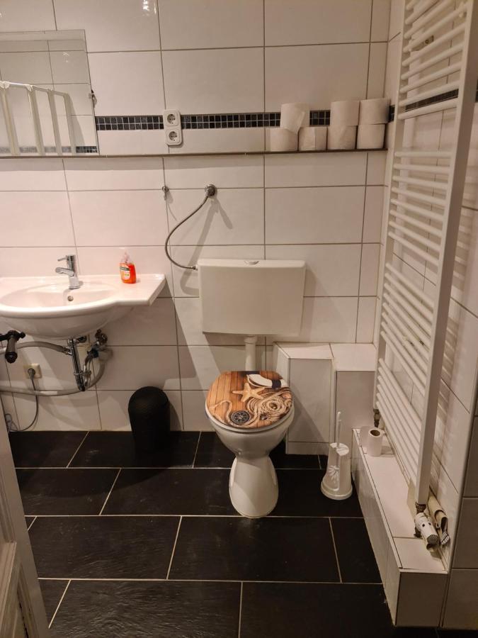 Gss18 1-Og Moeblierte Wohnung In Oebisfelde Bagian luar foto