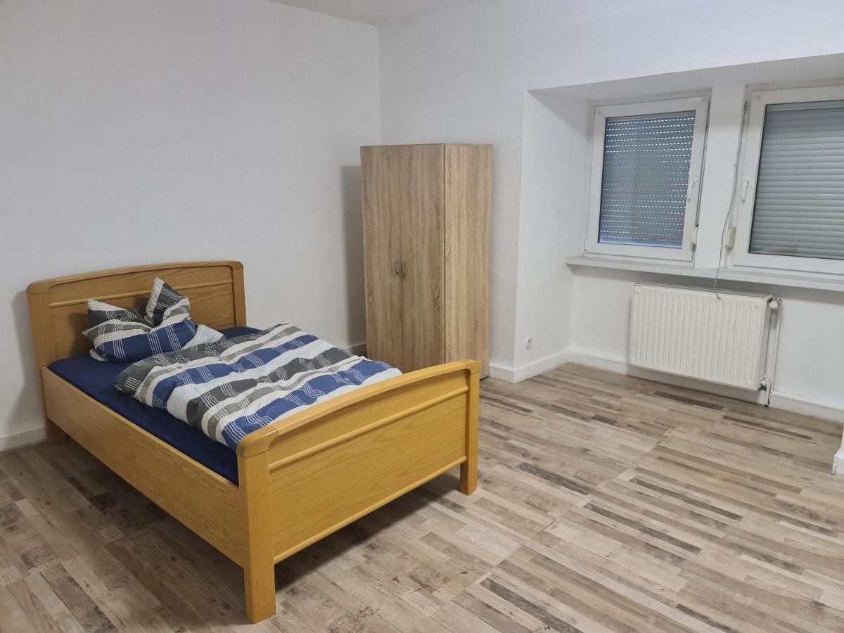 Gss18 1-Og Moeblierte Wohnung In Oebisfelde Bagian luar foto